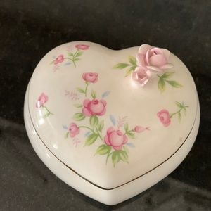 Heart shaped dish